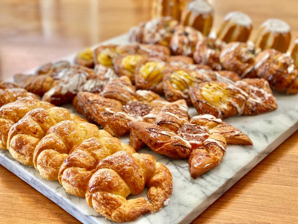 La Estrella - Panaderia - Panaderia en Valeria del Mar